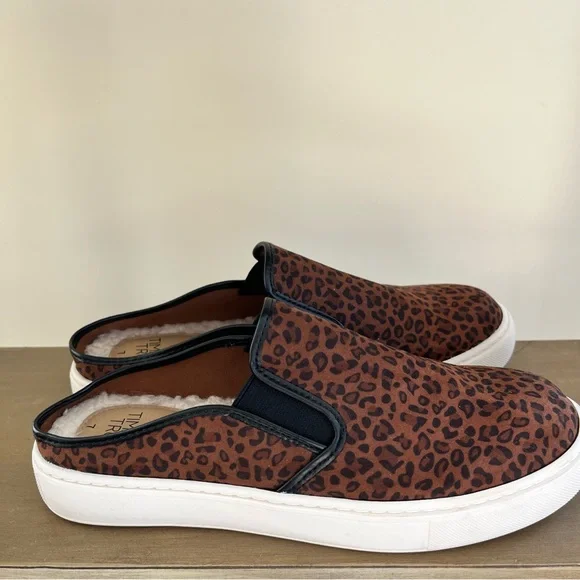 Time and Tru Leopard Print Women's Mules - Picture 4 of 8
